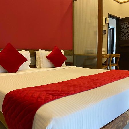 Theory9 Premium Service Apartments Khar Βομβάη Εξωτερικό φωτογραφία