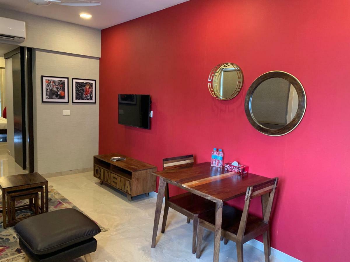Theory9 Premium Service Apartments Khar Βομβάη Εξωτερικό φωτογραφία