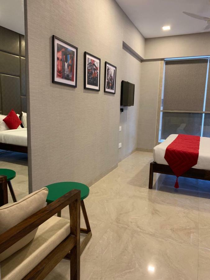 Theory9 Premium Service Apartments Khar Βομβάη Εξωτερικό φωτογραφία